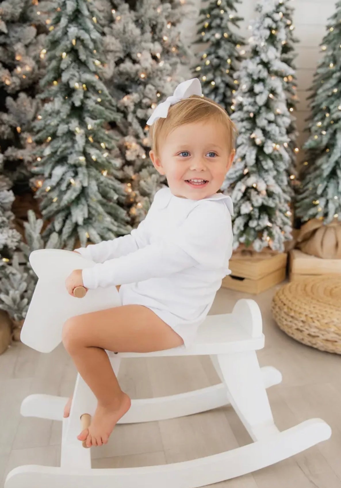 Peter Pan Collar Long Sleeve Bodysuit White (3M-18M)